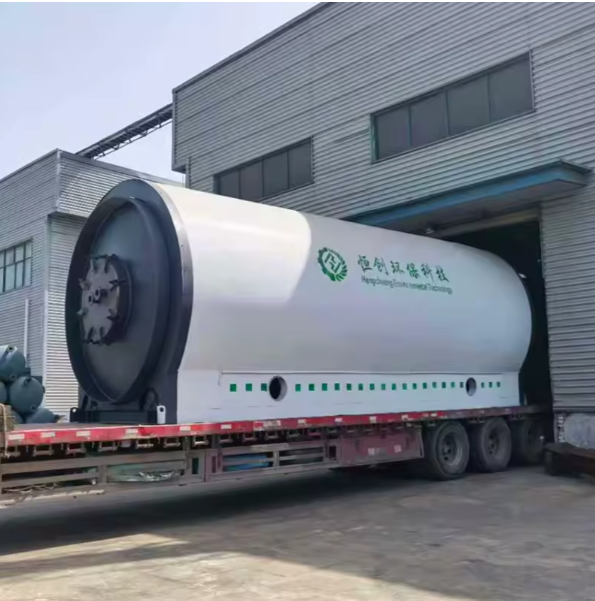 Heng Chuang Group 10 TPD PP PE Plastic Recycling Pyrolysis Plant Waste Plastics Rubber Pyrolysis Machine